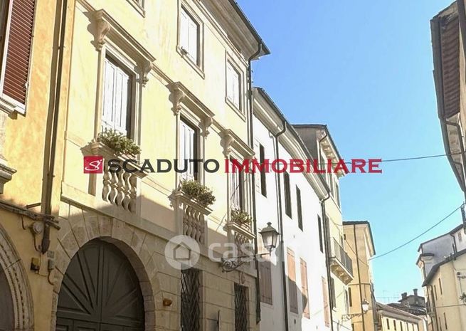 Appartamento in residenziale in Piazza della Biade 15