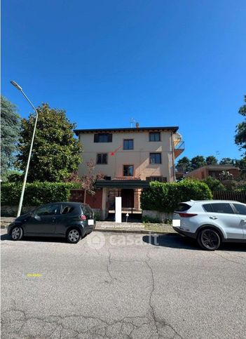Appartamento in residenziale in Via Giotto 1