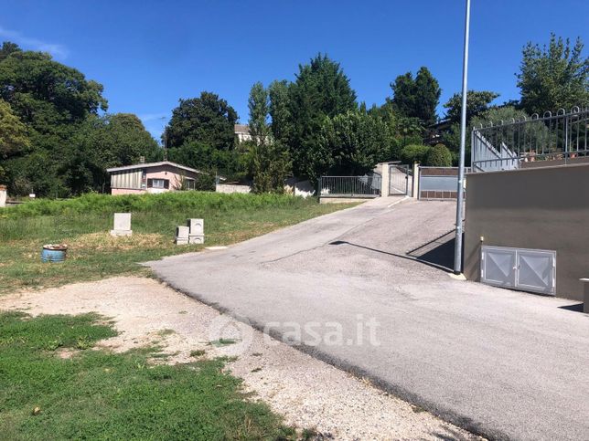 Terreno edificabile in residenziale in Via Colle Cagioli 24