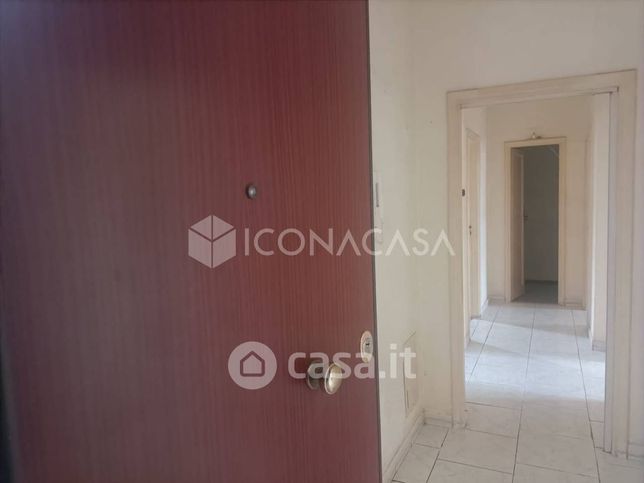 Appartamento in residenziale in Via Giovanni Modugno