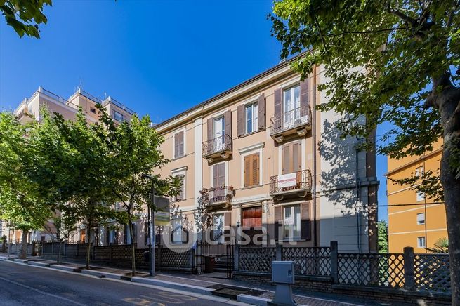 Appartamento in residenziale in Viale Giovanni Amendola
