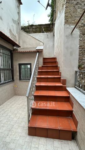 Appartamento in residenziale in Via Fontanelle 38