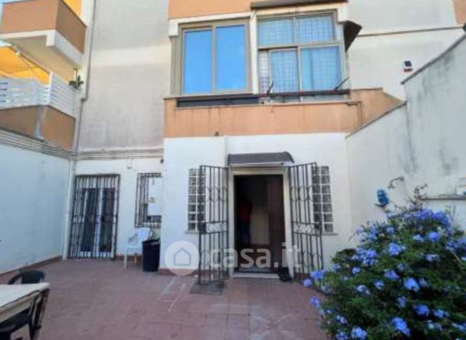 Appartamento in residenziale in Via Andromaca 19