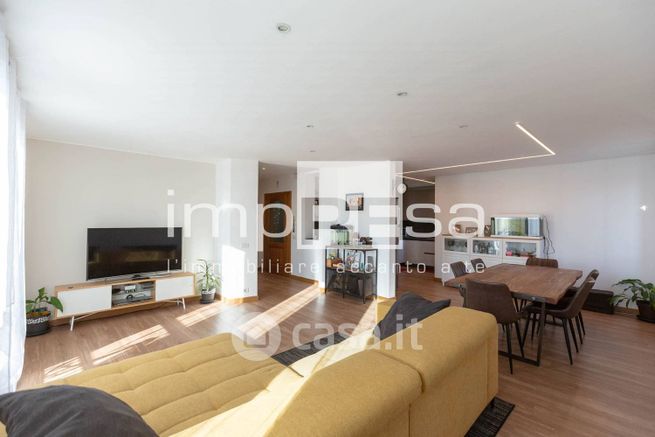 Appartamento in residenziale in Via Girardini e Tonello 13