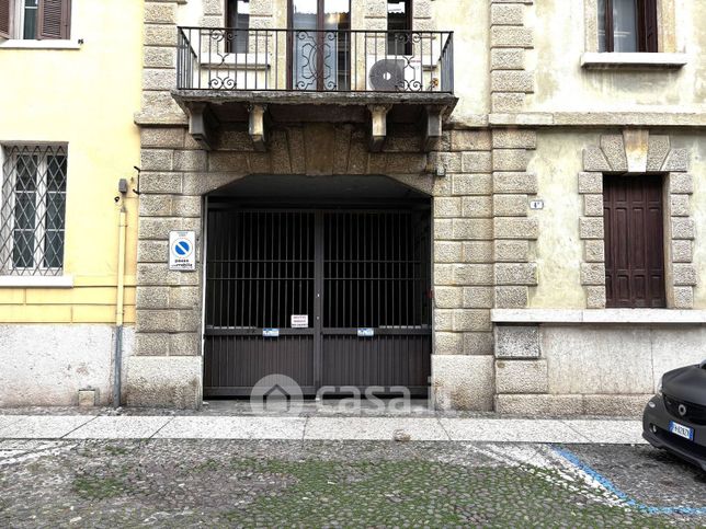 Box/posto auto in residenziale in Vicolo di Sant'Antonio