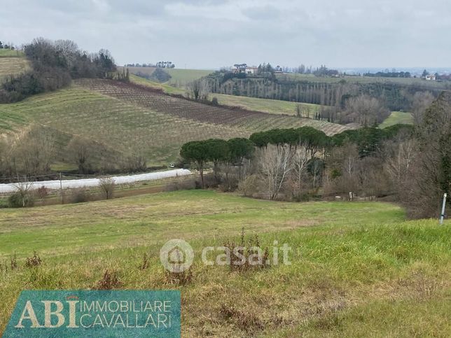 Terreno agricolo in commerciale in Via Goccianello