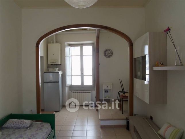 Appartamento in residenziale in Via del Giglio 11 a