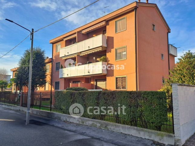 Appartamento in residenziale in Via Goito 9