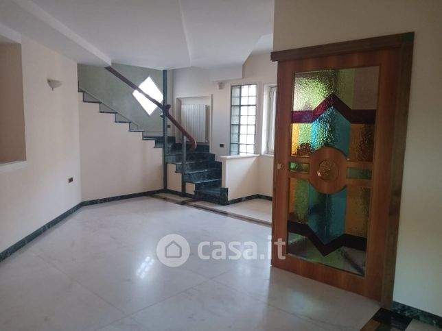 Villetta a schiera in residenziale in Via Vincenzo Caliendo