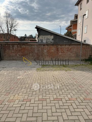 Box/posto auto in residenziale in Via Giambologna 4