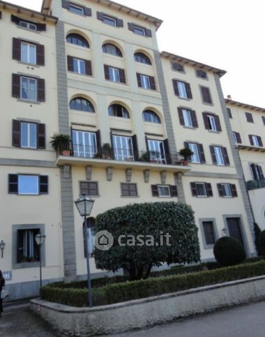 Appartamento in residenziale in Viale Annibal Caro 4