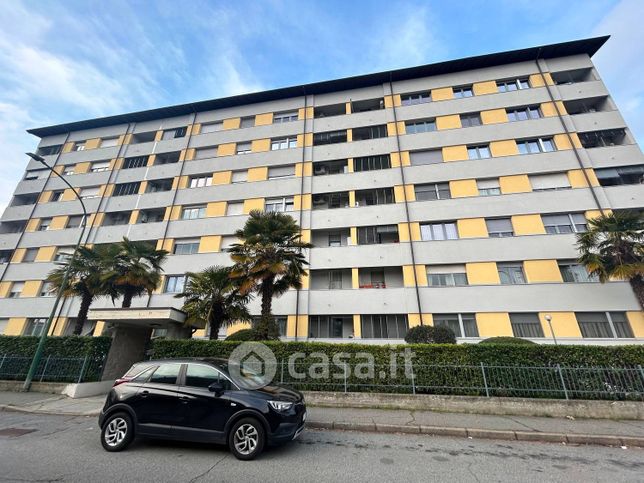 Appartamento in residenziale in Via Monviso 4