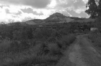 Terreno agricolo in commerciale in Strada Vicinale Risicallà Vallata Lunga 0 s.n.