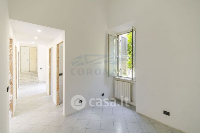 Ufficio in commerciale in Via Cosimo Giustini