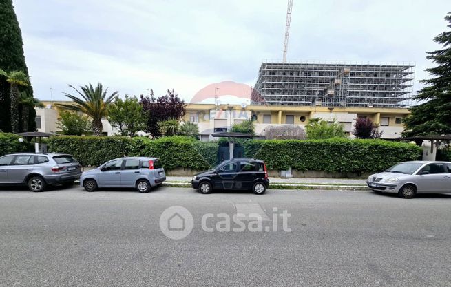Villetta a schiera in residenziale in 