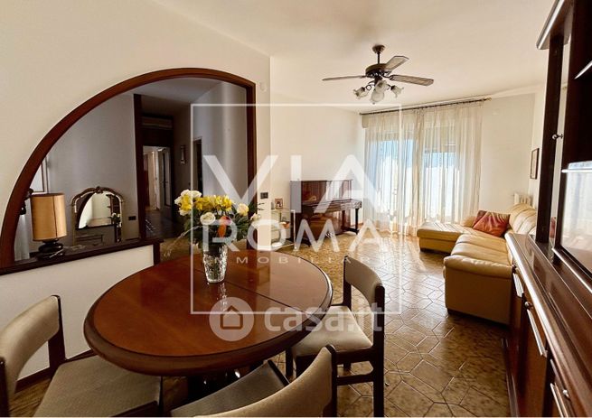 Appartamento in residenziale in Via C. Battisti 103