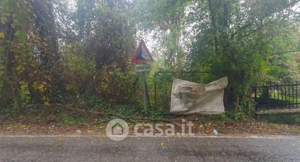 Terreno edificabile in residenziale in Frazione Quarto Inferiore 250