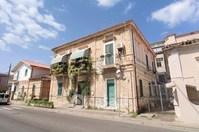 Appartamento in residenziale in Via Tripoli