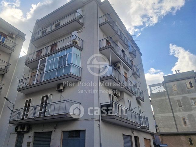 Appartamento in residenziale in Largo On Galizia
