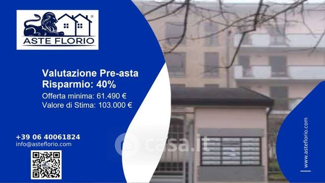Appartamento in residenziale in Via Lombardo Radice Lucio 27