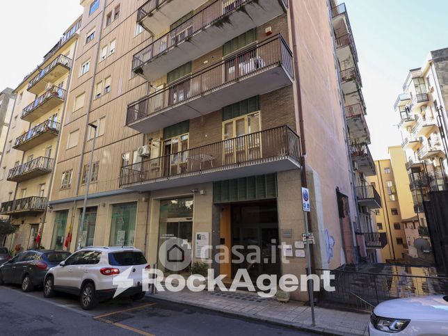 Ufficio in commerciale in Via Edmondo Buccarelli 4