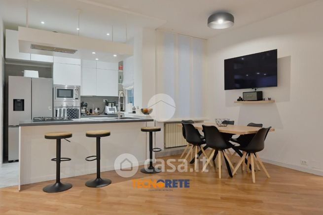 Appartamento in residenziale in Via Napoli 45