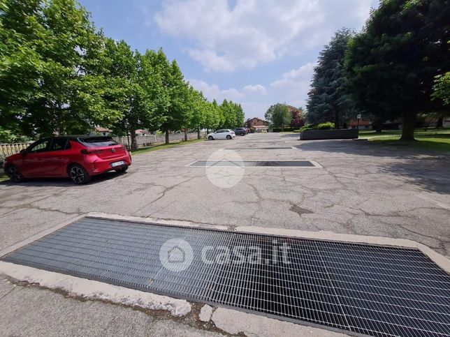 Garage/posto auto in residenziale in Via Cimabue 3