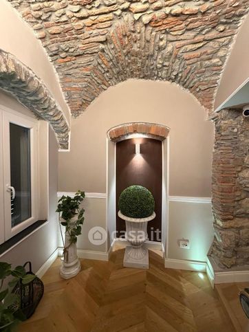 Loft in residenziale in Via Umberto Biancamano