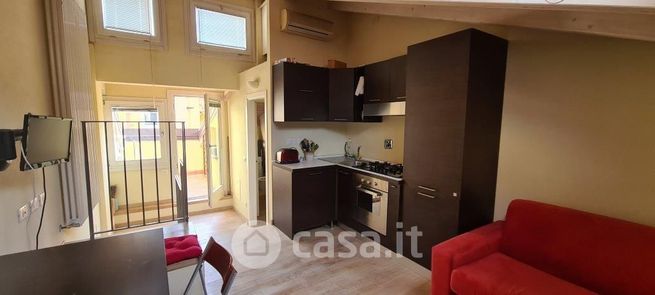 Appartamento in residenziale in Via Farini 27