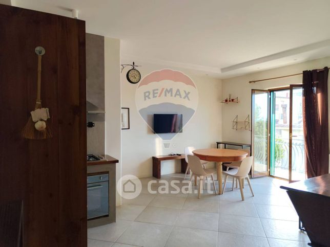 Appartamento in residenziale in Via Antonio Cinque 73