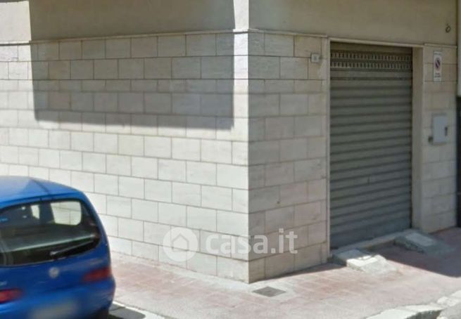 Garage/posto auto in residenziale in Via Benedetto Croce 16