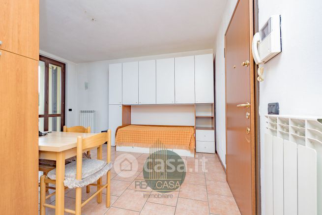Appartamento in residenziale in Piazza mozart 8