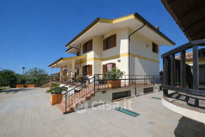 Villa in residenziale in Vicolo di Prataporci