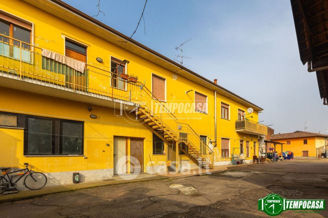 Casa indipendente in residenziale in 