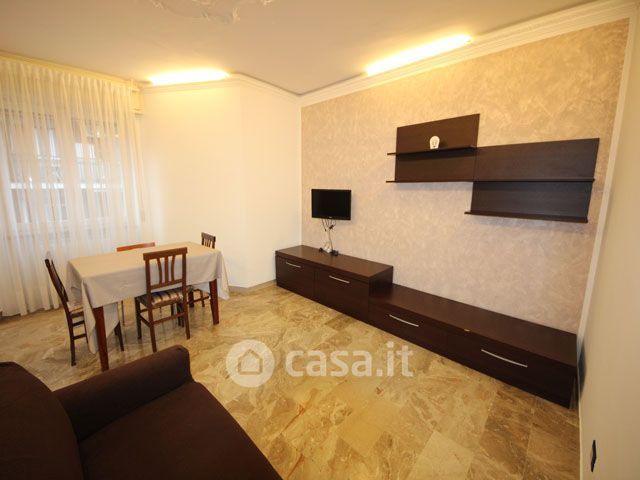 Appartamento in residenziale in Viale Fulvio Testi