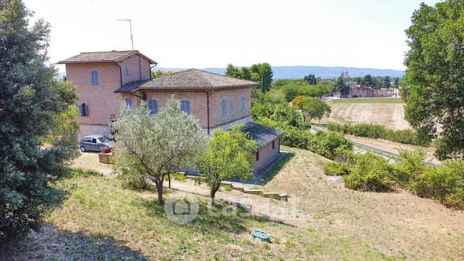 Villa in residenziale in Via Beato Padre Ludovico da Casoria 10