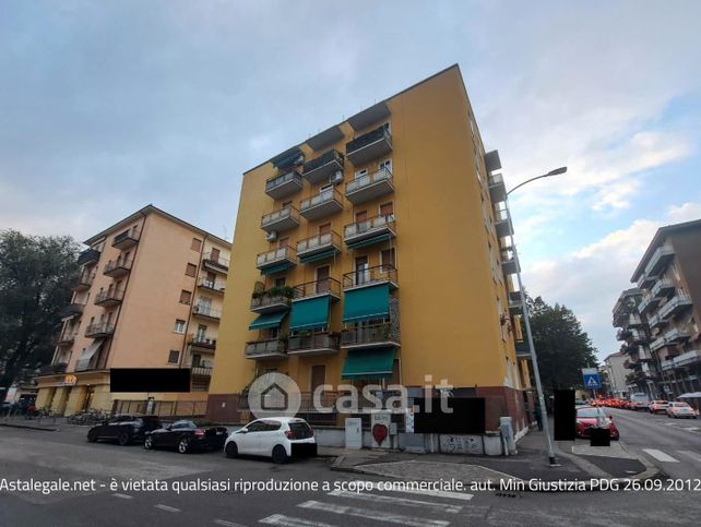 Casa indipendente in residenziale in Via Don Enrico Girardi 14