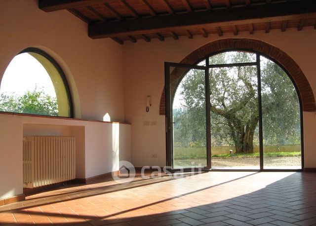 Rustico/casale in residenziale in Via di Calcinaia