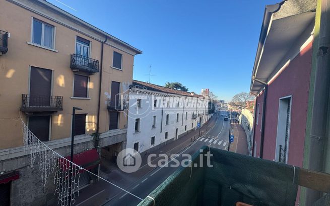 Appartamento in residenziale in Via Milano 116