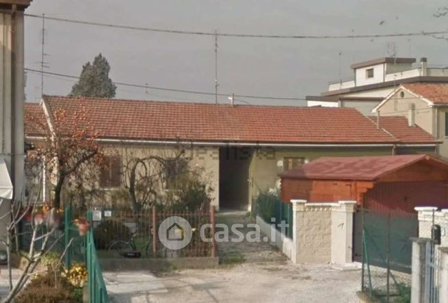 Appartamento in residenziale in Via A. Volta