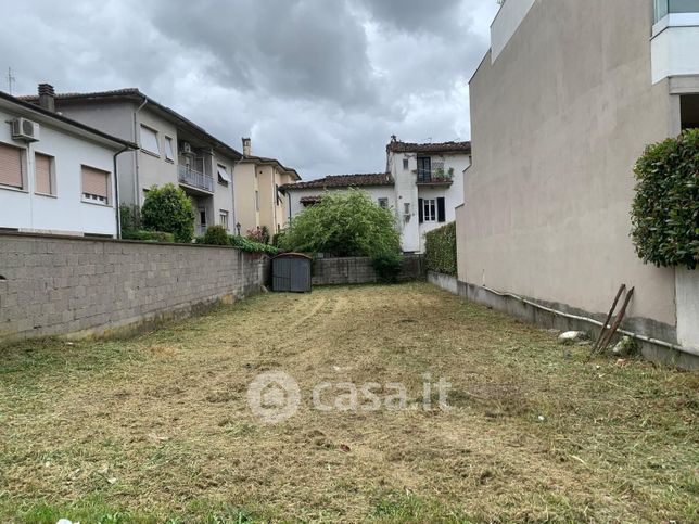 Terreno edificabile in residenziale in Via Italico e Quirino Baccelli 232