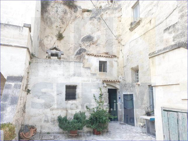 Casa indipendente in residenziale in Via San Giovanni Vecchio