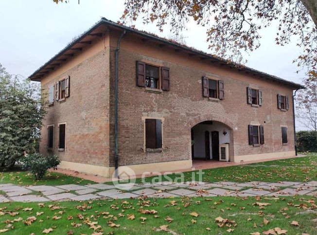 Casa indipendente in residenziale in Via Poggiorenatico