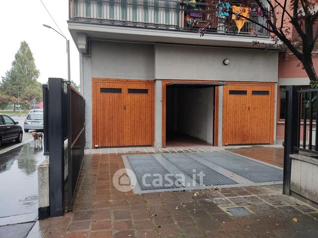 Garage/posto auto in residenziale in Via Guglielminetti 1