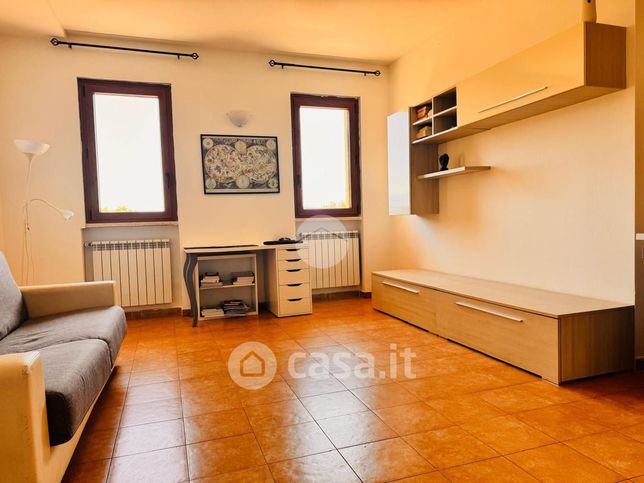 Appartamento in residenziale in Via Colle Verde 9