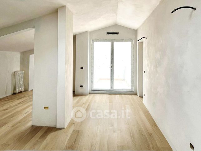 Appartamento in residenziale in Via Felice Cavallotti 61