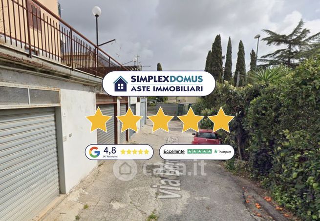 Appartamento in residenziale in Via Berniero MANFREDI