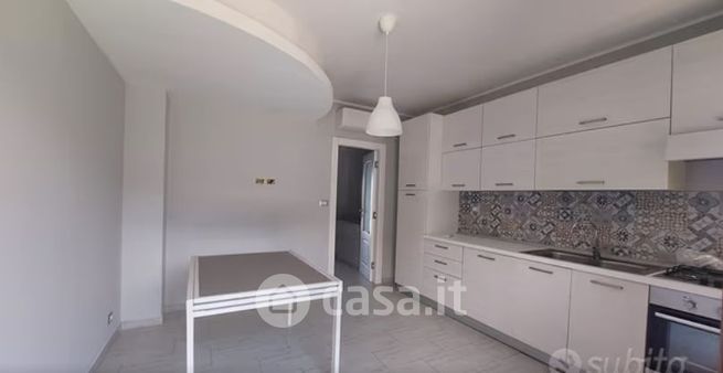 Appartamento in residenziale in Via Canale Torto