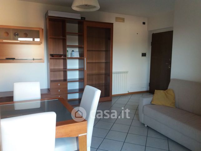 Appartamento in residenziale in Via Francesco Petrarca 7