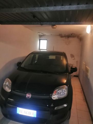 Garage/posto auto in residenziale in Via Camillo Benso Conte di Cavour